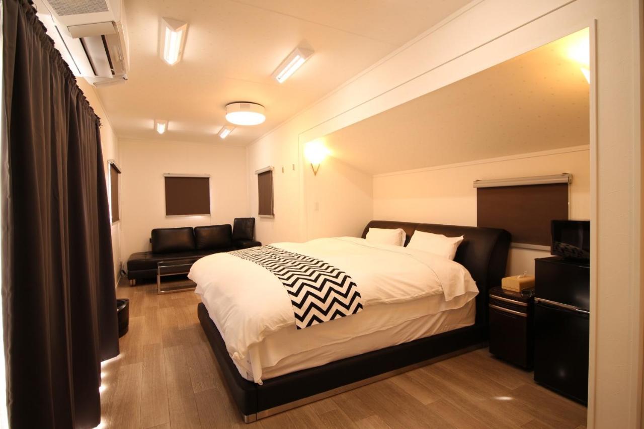 Mount Fuji Panorama Glamping Guest House Fujikawaguchiko Bagian luar foto