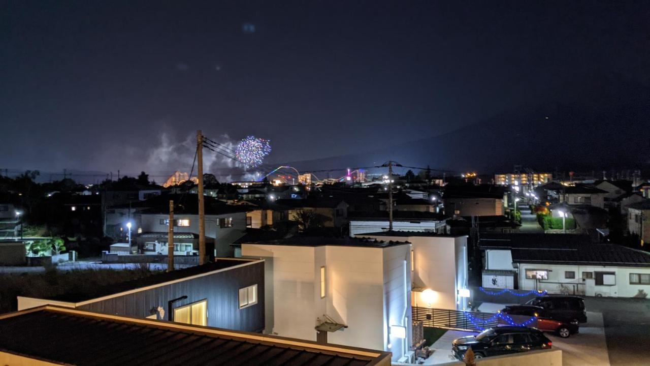 Mount Fuji Panorama Glamping Guest House Fujikawaguchiko Bagian luar foto