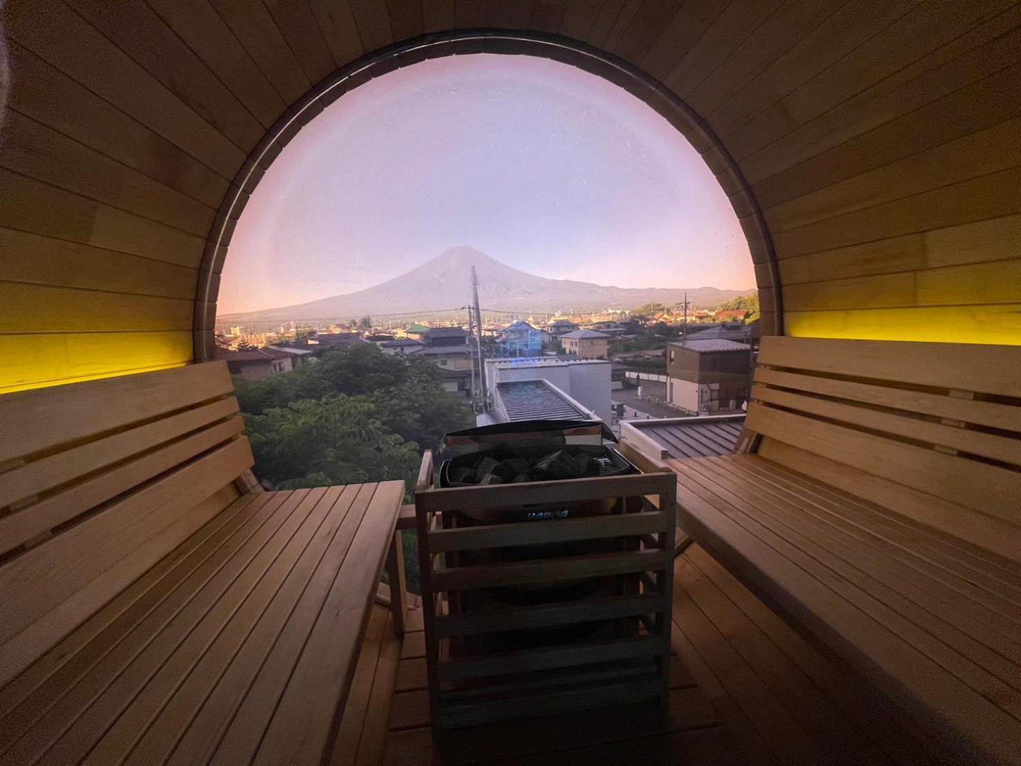 Mount Fuji Panorama Glamping Guest House Fujikawaguchiko Bagian luar foto