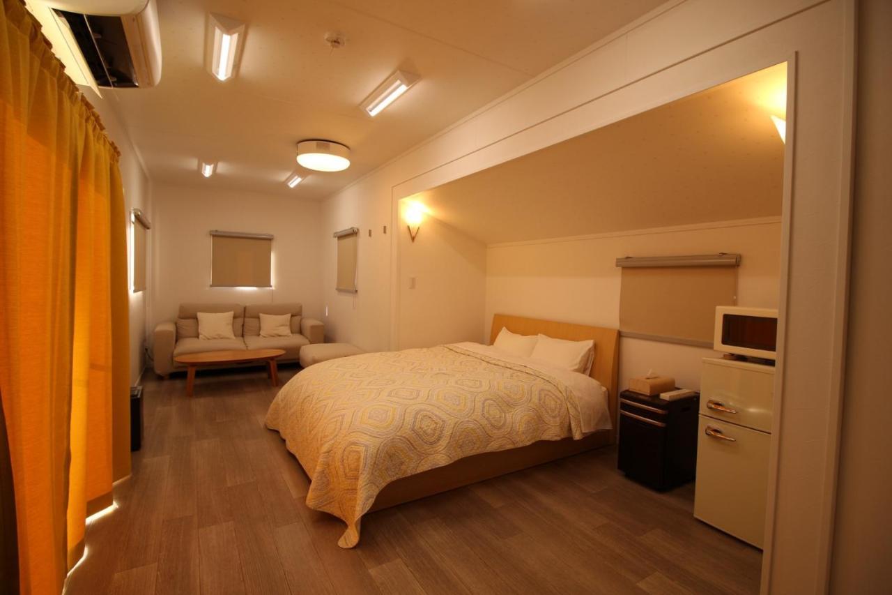 Mount Fuji Panorama Glamping Guest House Fujikawaguchiko Bagian luar foto